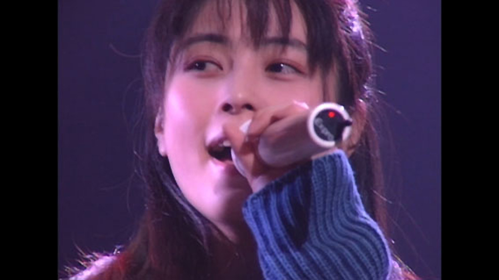 ZARD 船上ライヴCD&amp;ビデオ Amazon.co.jp: ZARD Cruising & Live (CD+CD-Rom+Video