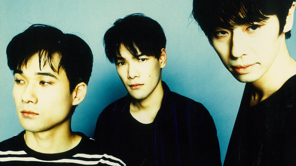 L⇔R　Doubt　tour　at　NHK　hall～last　live　199 Amazon.co.jp: L⇔R Doubt tour at NHK hall~last live 1997