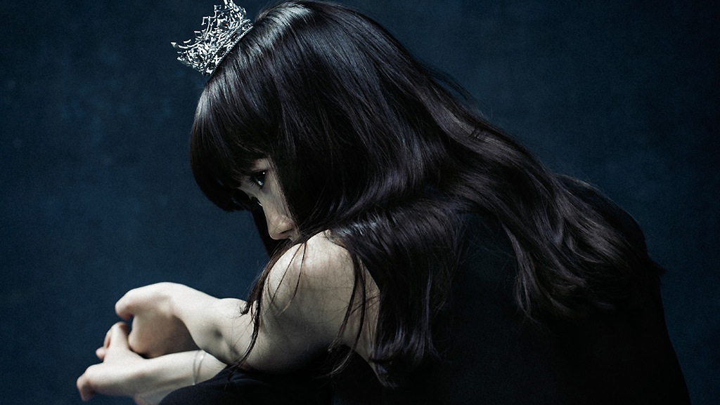 Aimer、ベスト盤収録新曲「zero」が専門学校のテレビCMソングに