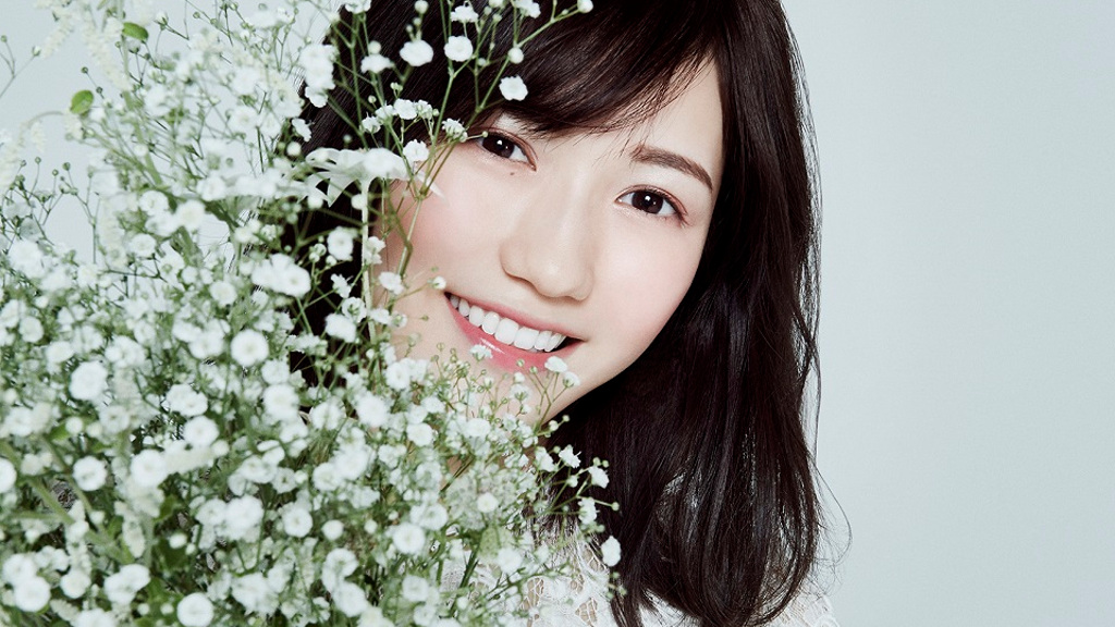 渡辺麻友、卒コンで初のソロアルバムリリースを発表 | BARKS