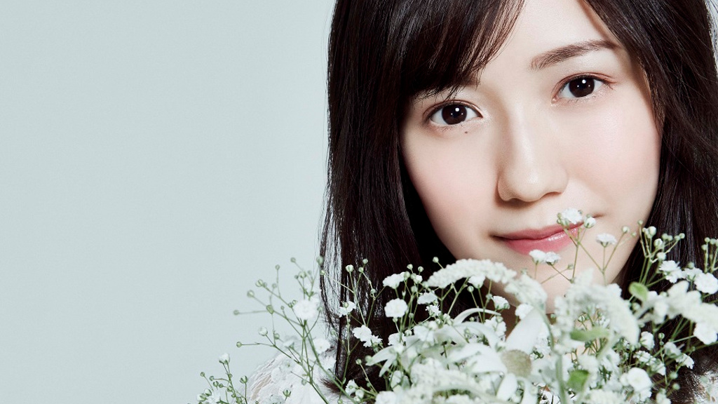 渡辺麻友、ソロアルバム『Best Regards!』は豪華“ダブル
