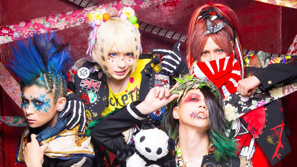 V系バンド「アクメ」、楽曲が異例の映画主題歌起用 | BARKS