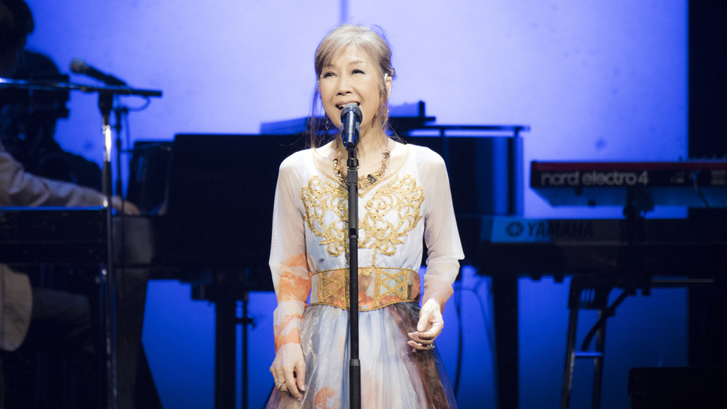 THE BOX 高橋真梨子　30周年記念 Amazon.co.jp: 高橋40年: ミュージック