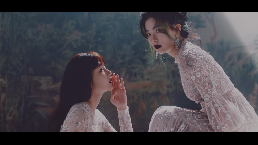Red Velvet MV&TV集 180709 Red Velvet - Peek-A-Boo - YouTube