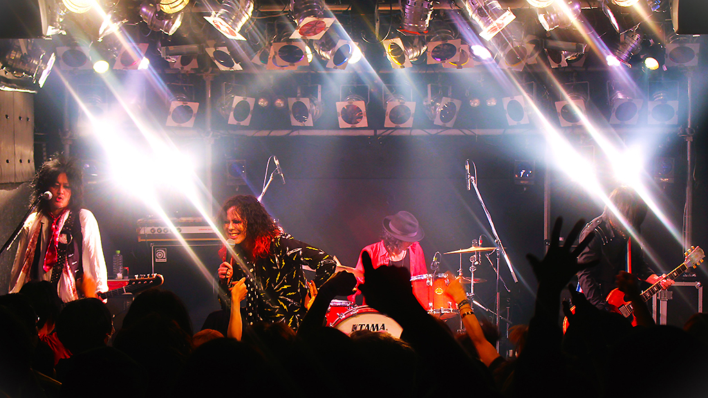 The DUST'N'BONEZ、2年ぶりの新作発表 | BARKS