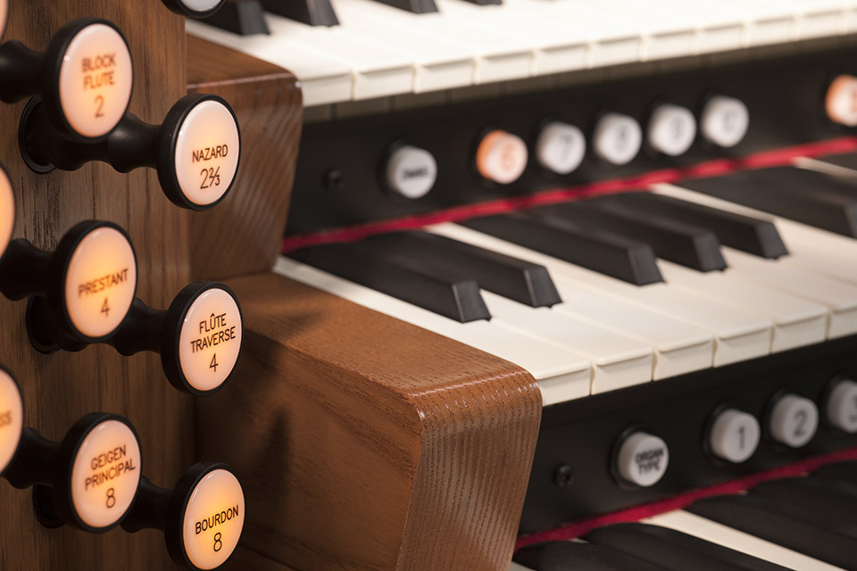 チャーチオルガン