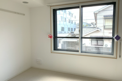 ラシクラス平和公園Ⅱ 201号室