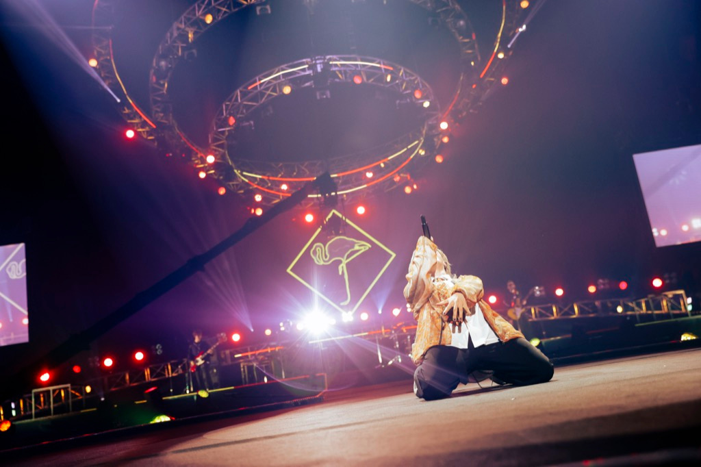ライブレポート】syudou、武道館で見せた美学「これからも臆すること