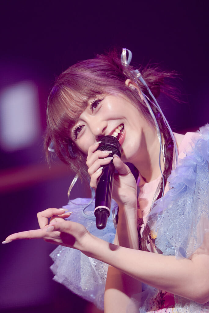 ライブレポート】ももクロ・佐々木彩夏、世界一周旅行がテーマのソロ