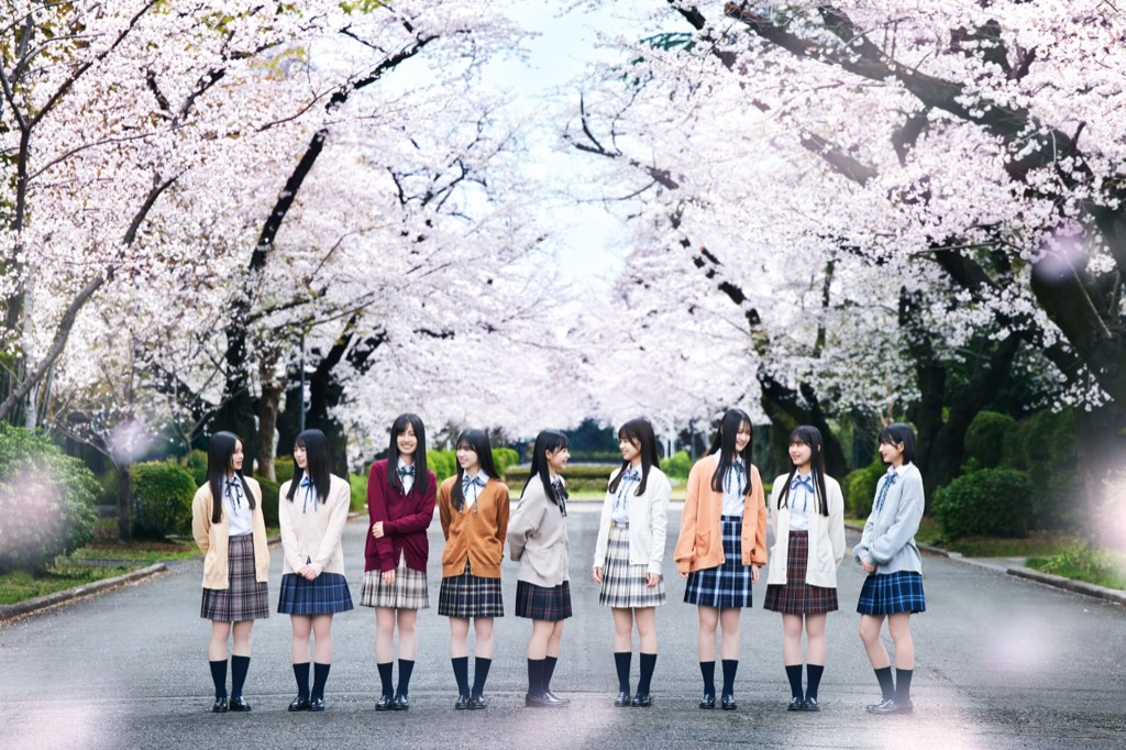櫻坂46、四期生による初楽曲「死んだふり」MV公開 | BARKS
