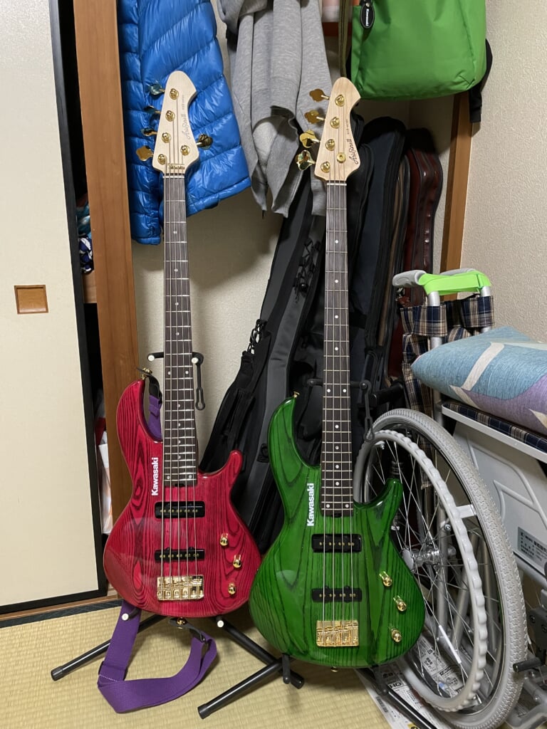 俺の楽器・私の愛機】1867「兄弟？」 | BARKS