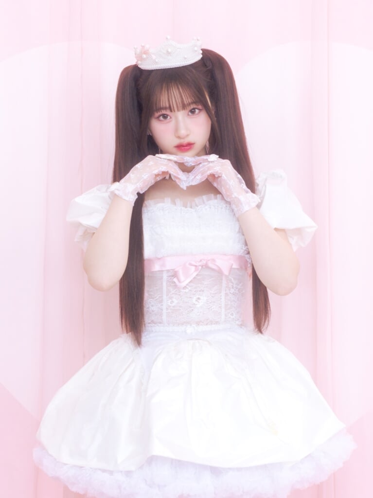 松本かれん(FRUITS ZIPPER)と桜庭遥花(CUTIE STREET)による新