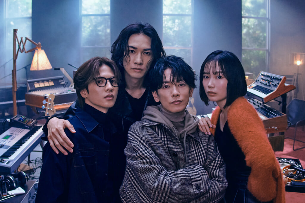 H*7様 Netflix グラスハート エキストラ オーバークローム リストバン TENBLANKとOVER CHROMEのコラボ楽曲『Vibrato (Live Ver.)』10/8