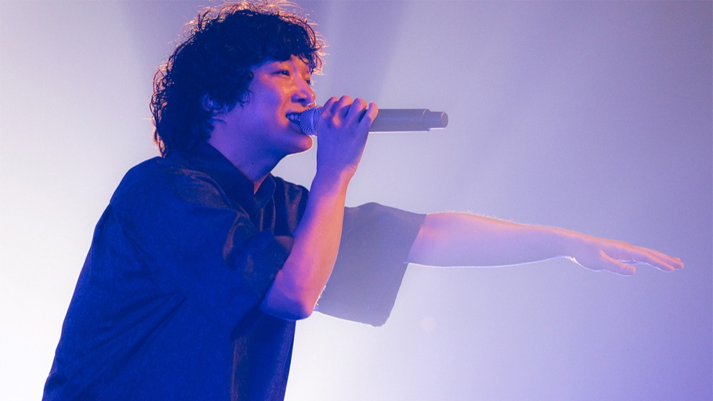 石崎ひゅーい | BARKS