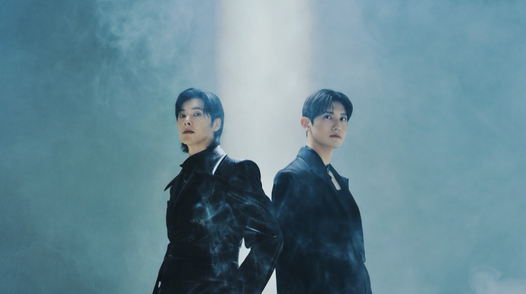 東方神起5人時代の未開封P盤Purple Line & Together 2枚 Purple Line ‑ 曲・歌詞：東方神起 | Spotify