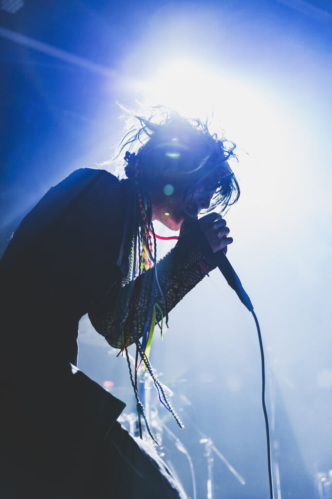 ライヴレポート】deadman、結成25周年ツアー開幕 “ここまでポジティヴ