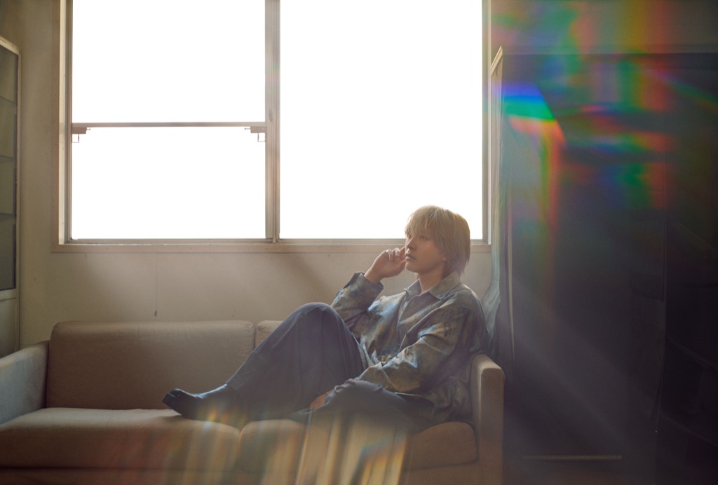 吉田仁人(M!LK)、作詞作曲を手がけた初ソロEP「さえない暮らし