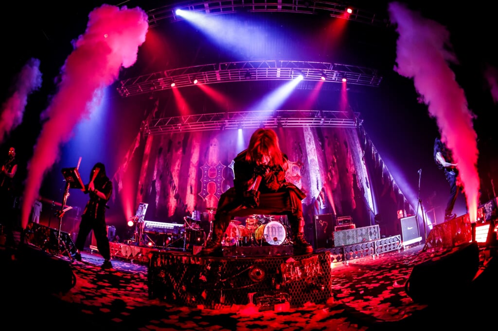 ライヴレポート】HYDE、ワールドツアー＜HYDE [INSIDE]＞より“BEAUTY