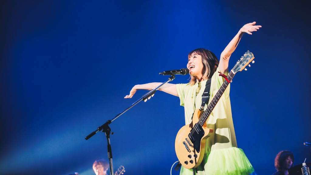 ライブレポート】矢井田 瞳、地元大阪で届けた25年分の「ありがとう