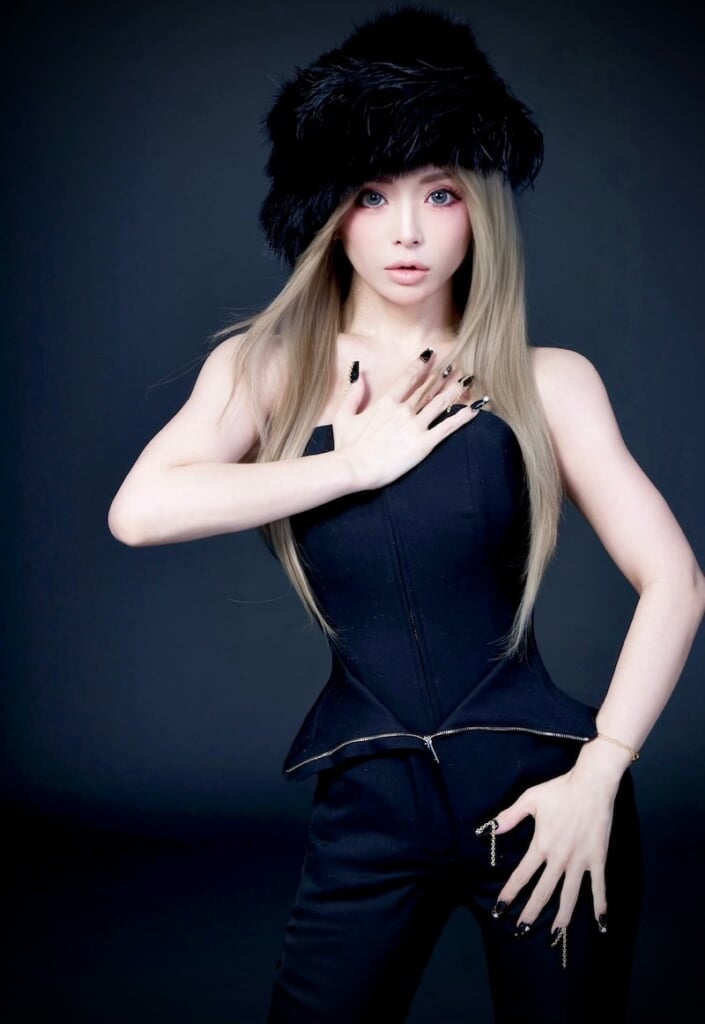 浜崎あゆみ、最新シングル「mimosa」と初期名盤アルバム6作を