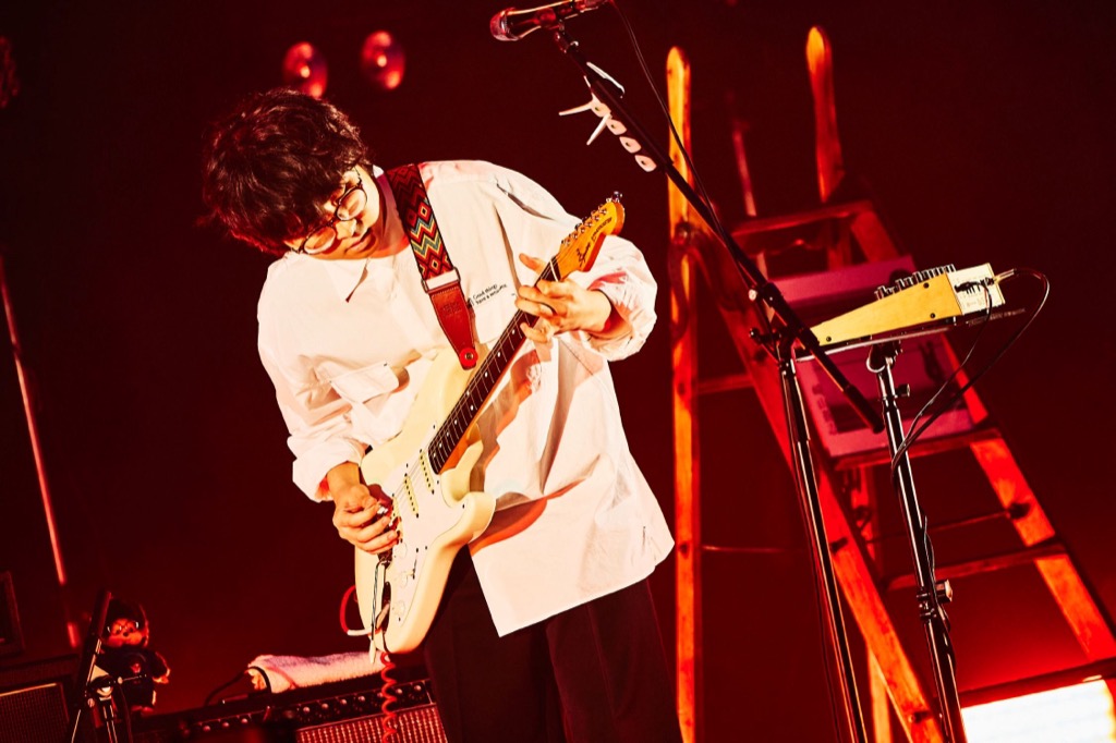 ライブレポート】崎山蒼志、原点と進化を響かせた＜いつかみた国