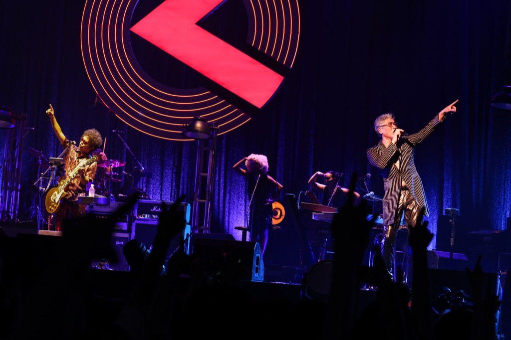 ライブレポート】奥田民生 × 吉川晃司のユニットOoochie Koochie、祝祭