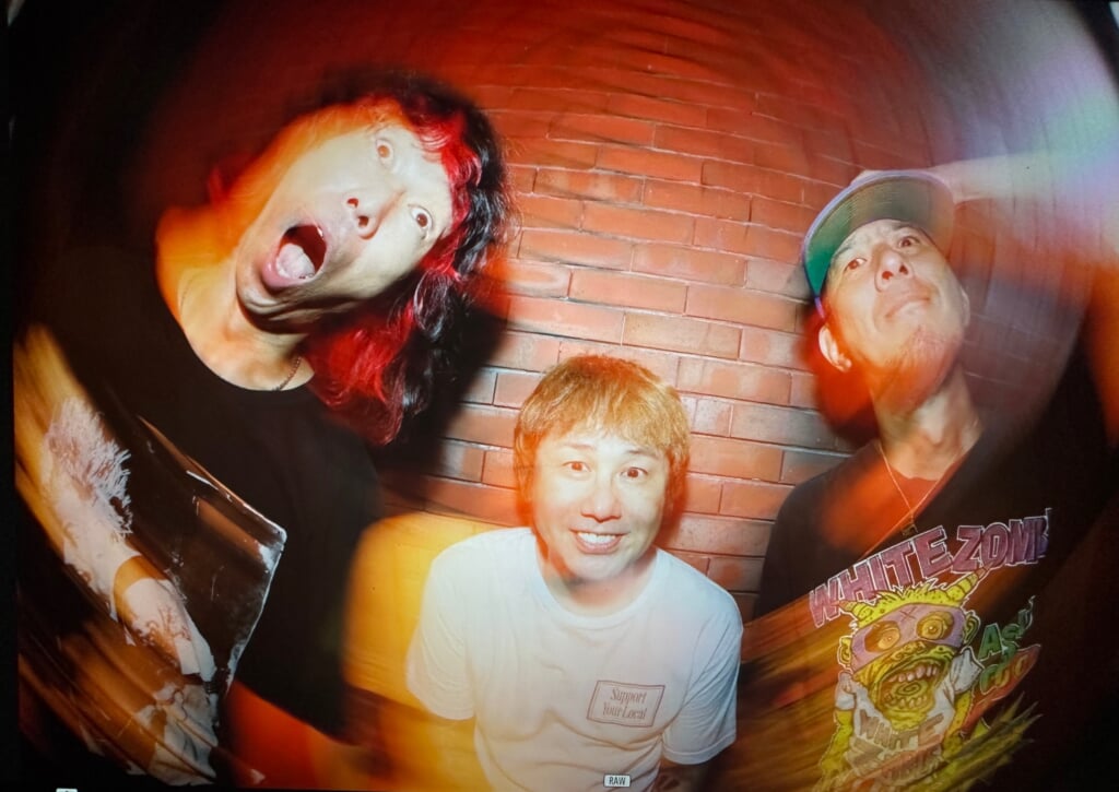 Hi-STANDARD、ZAX正式加入＋6曲入りミニアルバム『Screaming Newborn