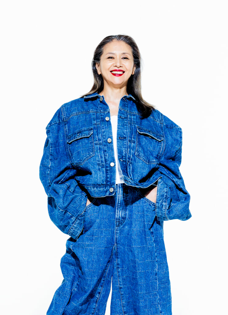 小泉今日子、「60歳までは歌う」節目の年にホールツアー開催 | BARKS