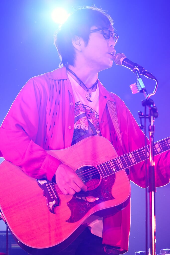 高橋優　2014東北ライブハウス大作戦ツアー\"一人旅\" 高橋優、3月にシングル「パイオニア／旅人」発売＋東北ライブ大