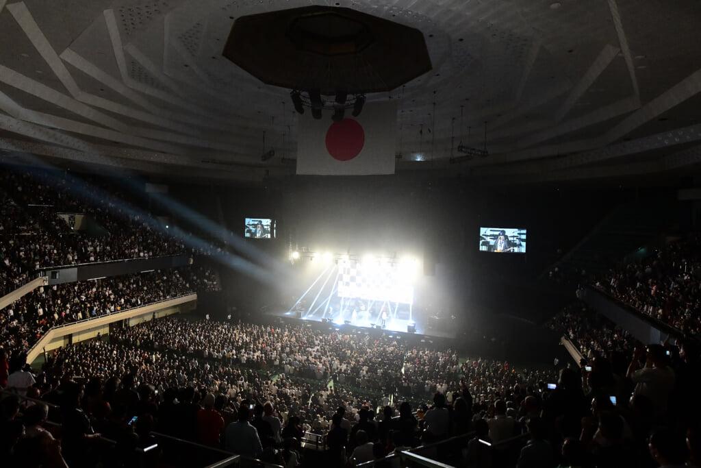 1979 日本公演 チープ・トリック Rick Nielsen ピック 1979 日本公演 チープ・トリック Rick Nielsen ピック - メルカリ