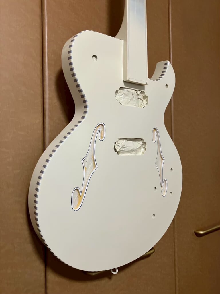 MAD3活動休止直前にCaramel's Guitar KitchenによるEDDIEモデル