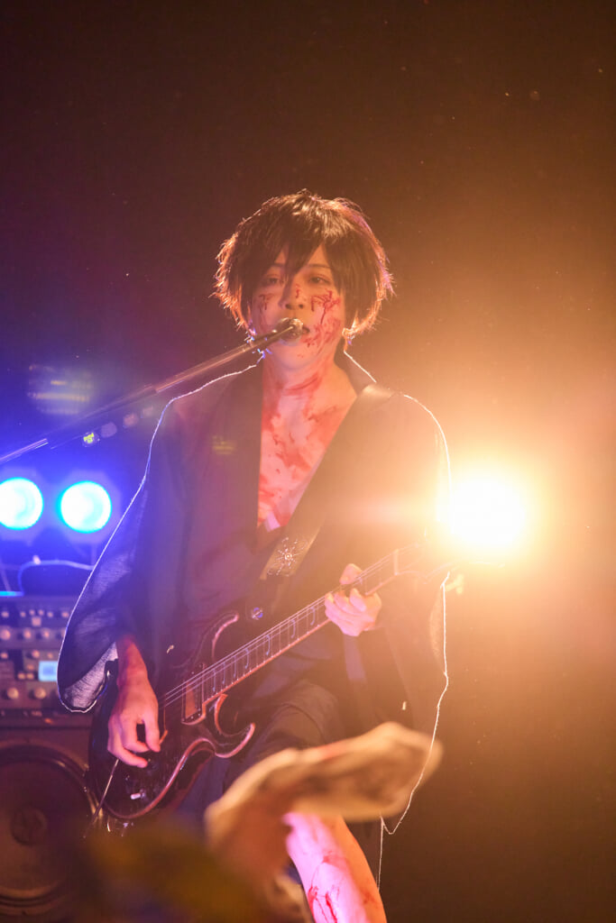 ライブレポート】BugLug、年に一度の特別な遊び場＜秘密ごっこ＞ | BARKS