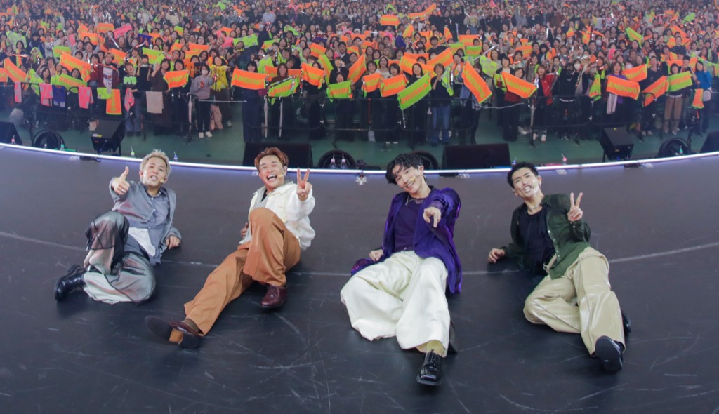 ライブレポート】s**t kingz、26年フェス開催を発表。武道館ライブ