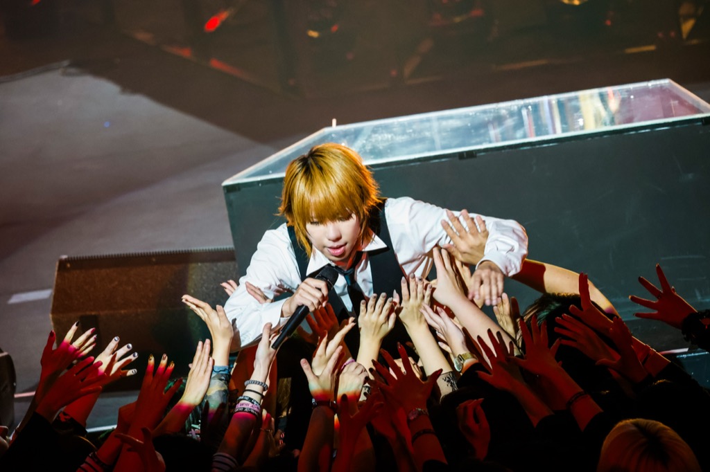 ライブレポート】シド、爆音と激情を交わす＜Dark side＞ツアー