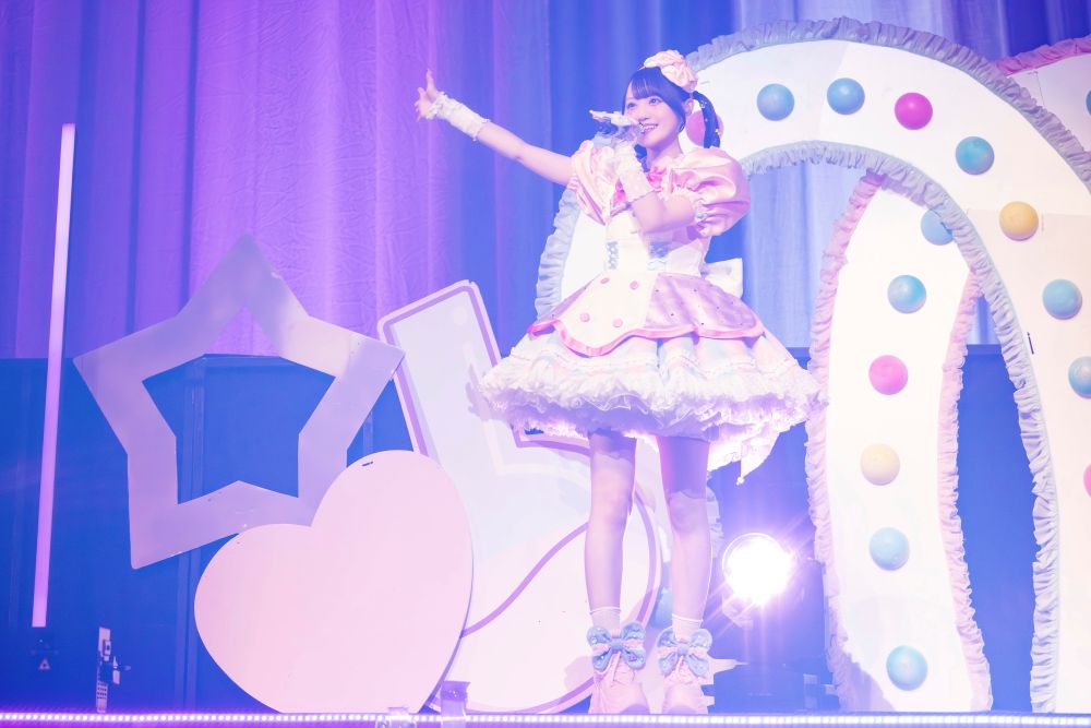 小倉 唯、ライブ映像作品『小倉 唯 LIVE TOUR 2024 〜Bloomy × Meet