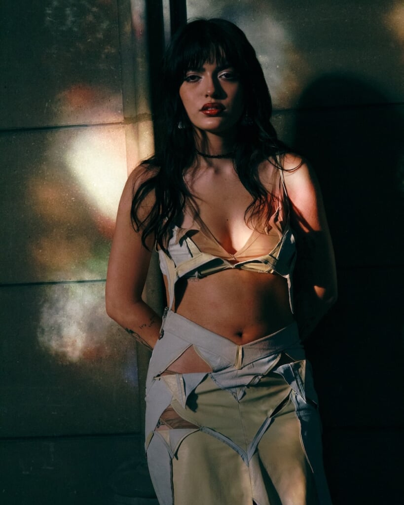 極美品!羊文学　きらめき　インサート付き!アナログ! きらめき 」「ざわめき」のアナログ盤レコードが11月18日リリース | 羊