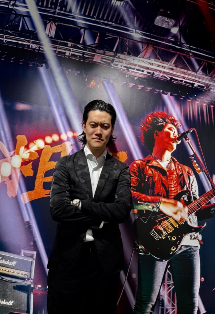 粗品、アーティストとしての初展覧会が渋谷PARCOにて開幕 | BARKS