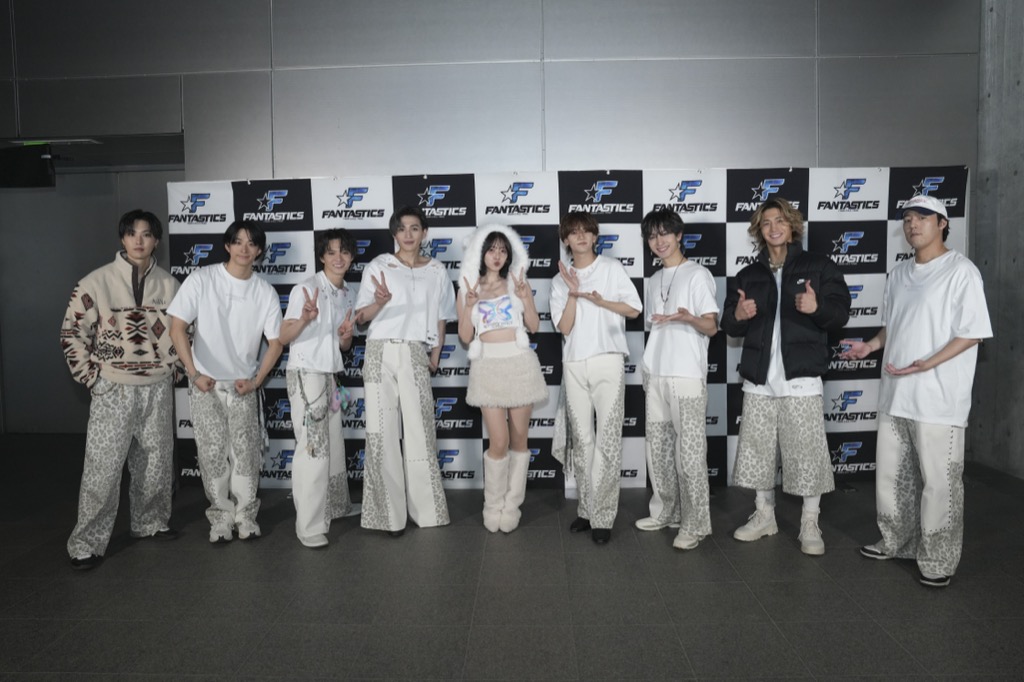 AAA・西島隆弘、「ワガママ」から生まれたスタジャンが“西島サイズ”で