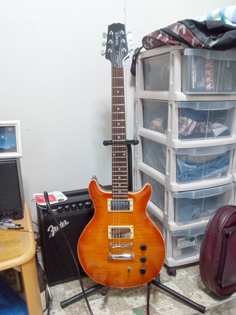 俺の楽器・私の愛機】1951「何故かイキナリ」 | BARKS