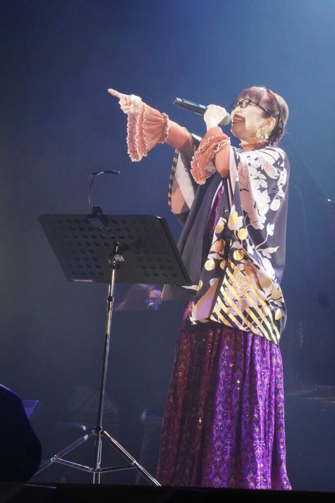 ライブレポート】朝倉さや、アルバム『良い一年を』ひっさげ年始ライブ