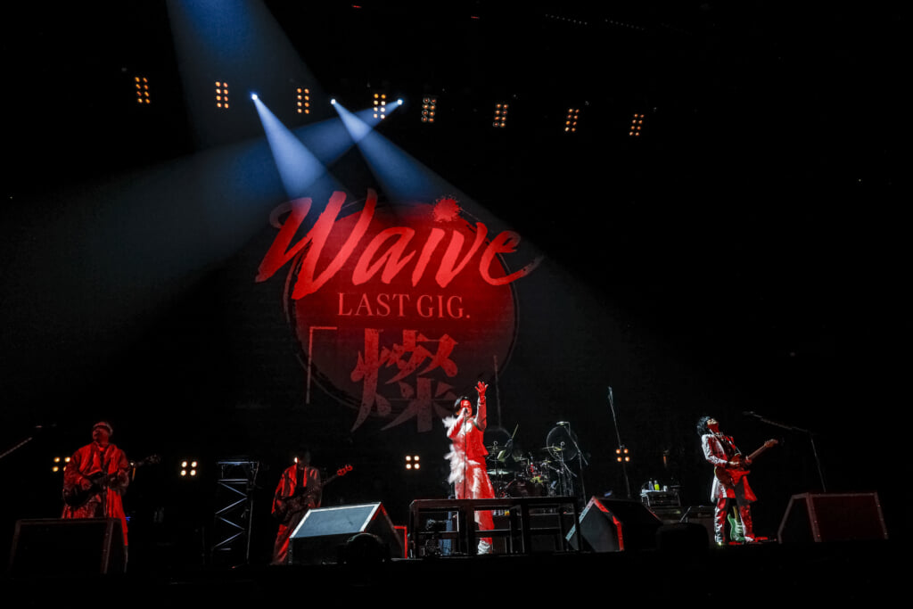 ライブレポート】Waive、解散公演＜燦＞に日本武道館が眩しく清々しく