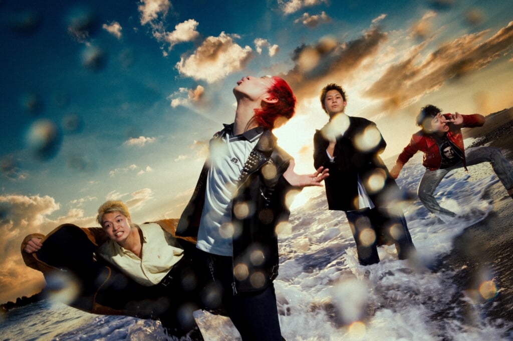 yonige、対バンツアー＜Make up my mind＞のゲストにハルカミライ、Age