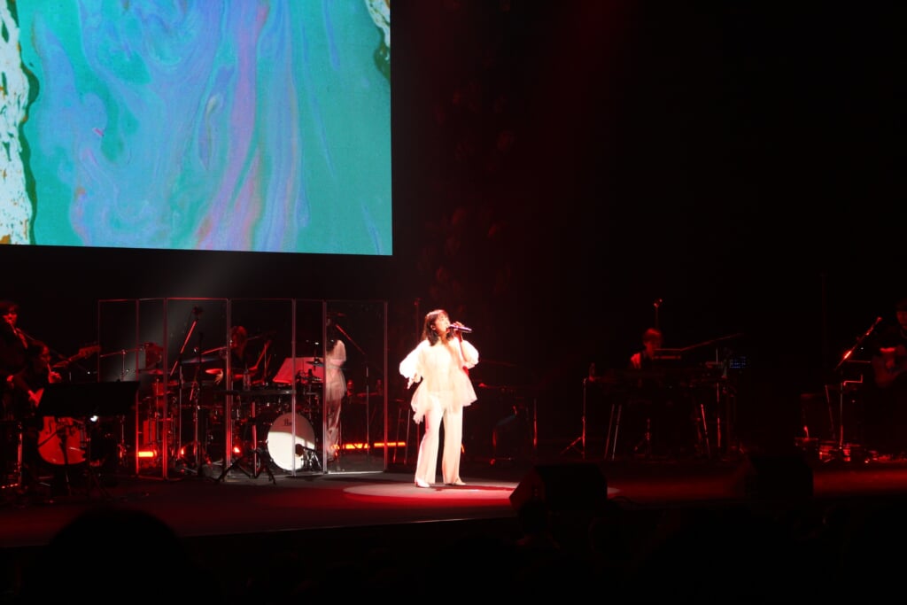 レポート】上白石萌音、ツアー＜“yattokosa” 26《texte》＞開幕「心を