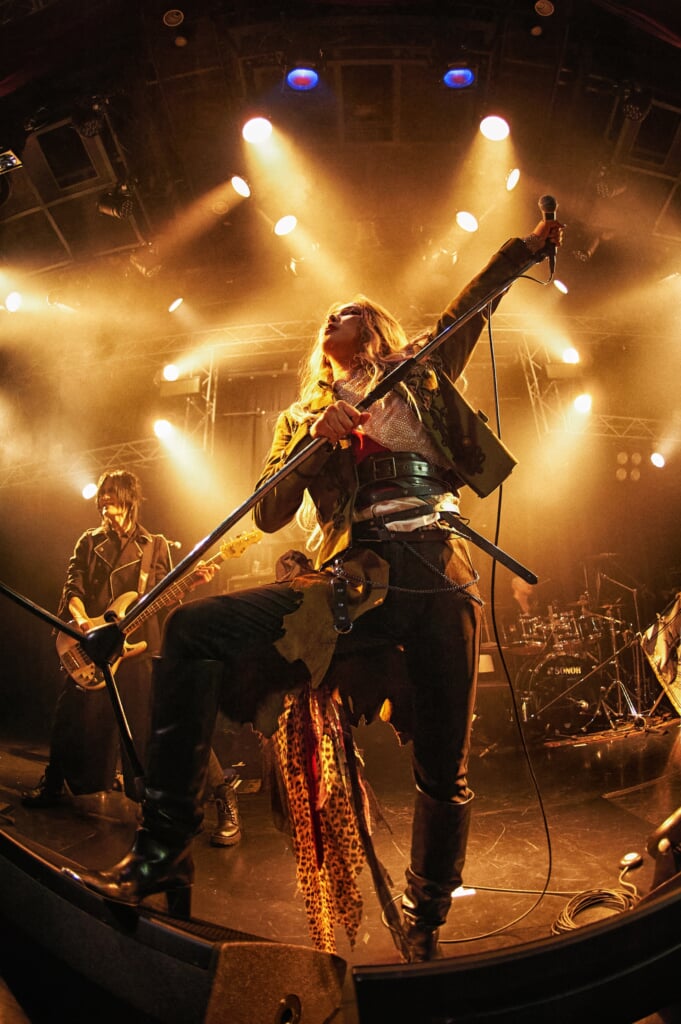 ライブレポート】上木彩矢、20周年記念公演＜Return to ZERO