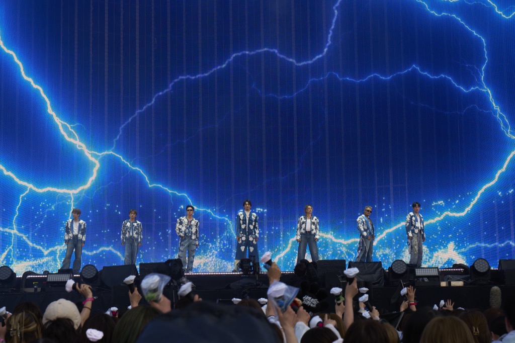 ライブレポート】三代目 J SOUL BROTHERS、味の素スタジアムから贈る15