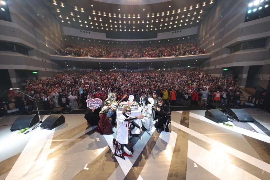 ライブレポート】聖飢魔II、大黒ミサツアー＜SEASON II＞開幕 | BARKS