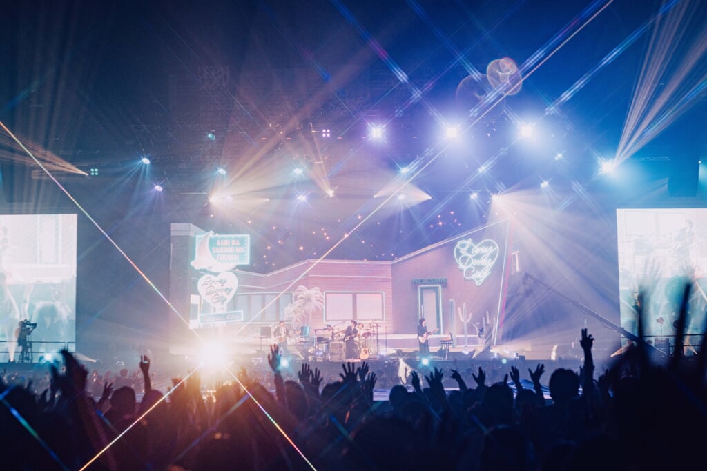 ライブレポート】神はサイコロを振らない、自身初のアリーナ公演＜T.W.