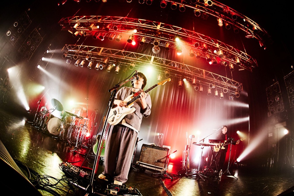 ライブレポート】崎山蒼志、SPゲスト陣と競演「渋谷というカオスな街で